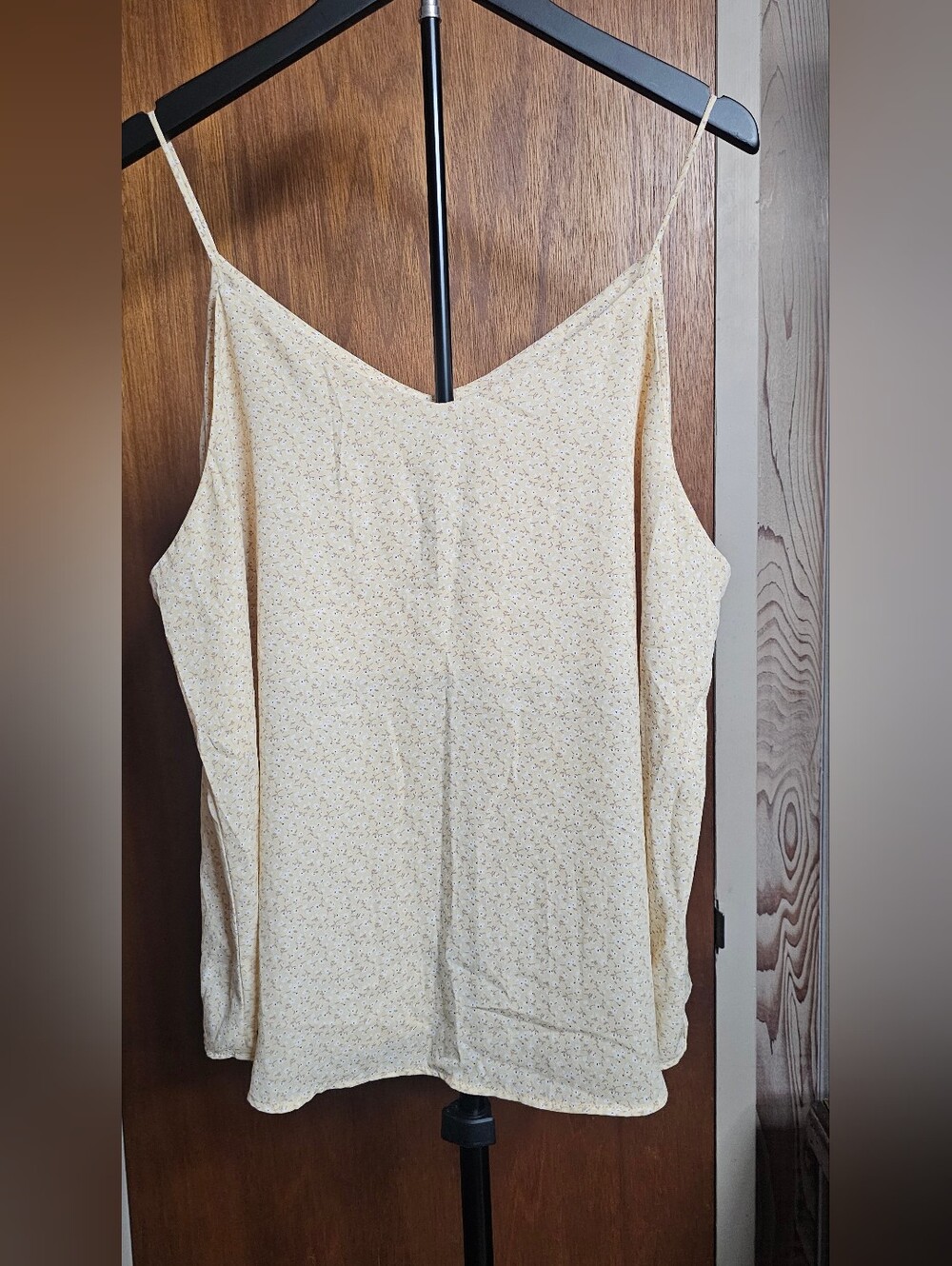 Active USA Yellow Floral Spaghetti Strap Camisole Plus Size 1x